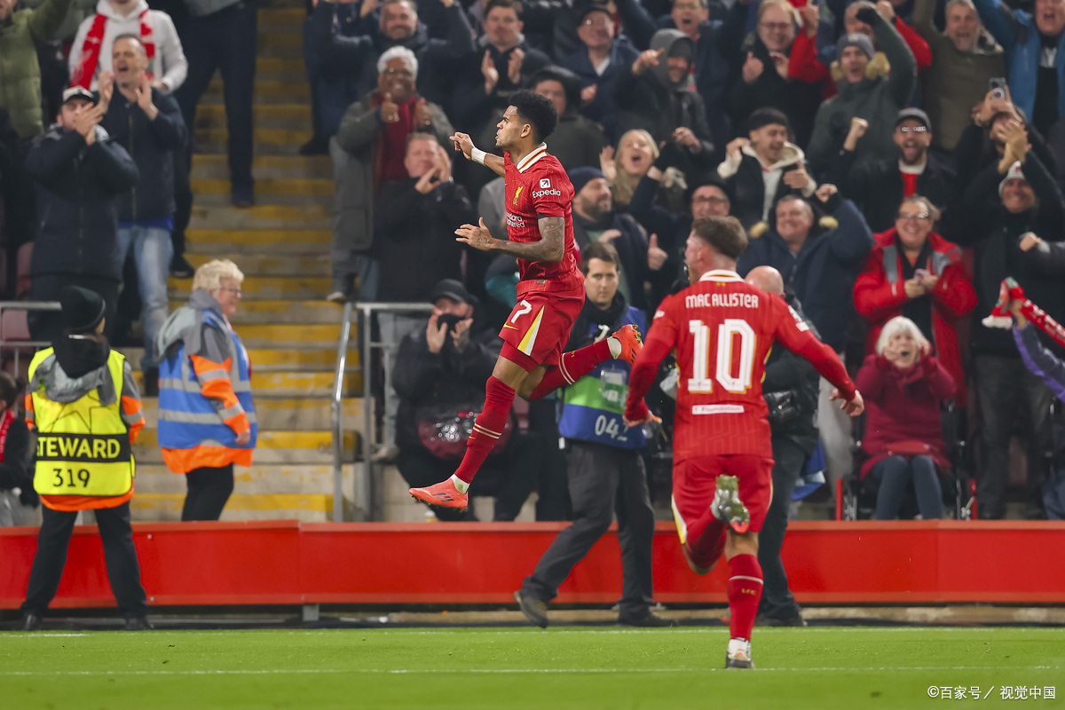 世俱杯参赛资格-诺维奇主场遭遇惨败，保级形势严峻的简单介绍