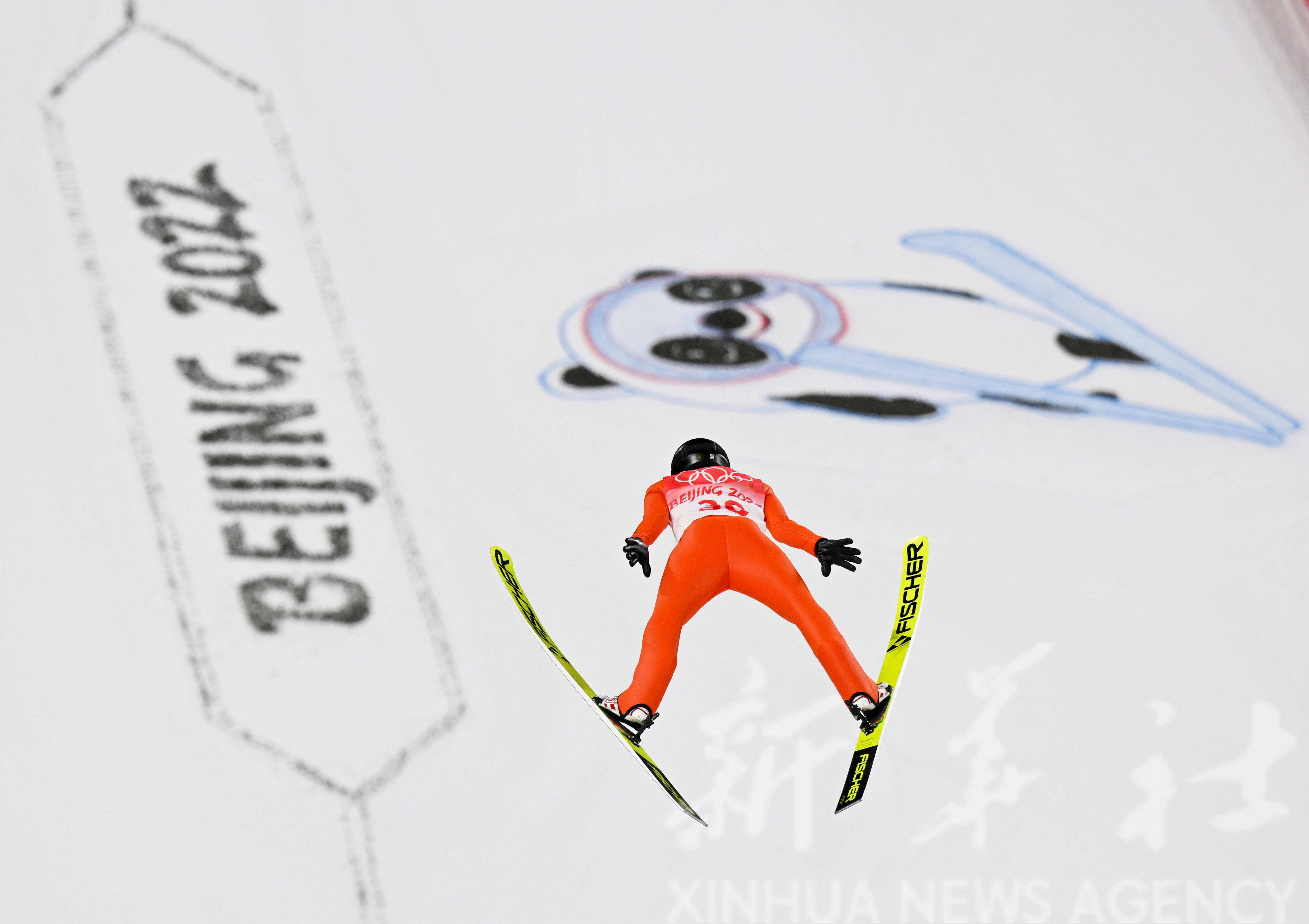 世俱杯参赛资格-包含挪威选手夺得自行车男子山地铜牌的词条