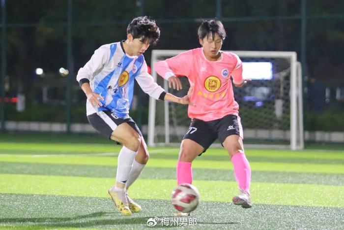 足球联赛中的强队正面临新的挑战