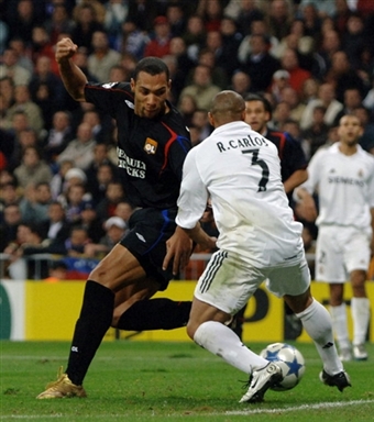 尼斯与里昂争夺欧洲赛区资格