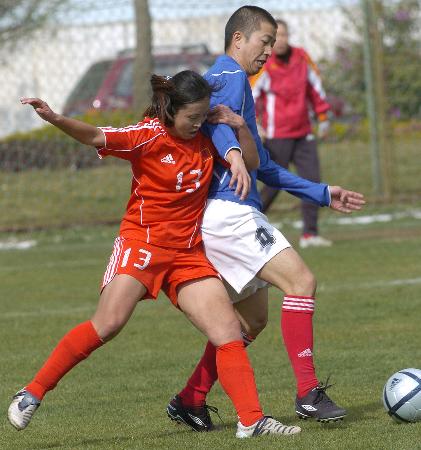 加拿大女足热身赛凯旋，备战大赛