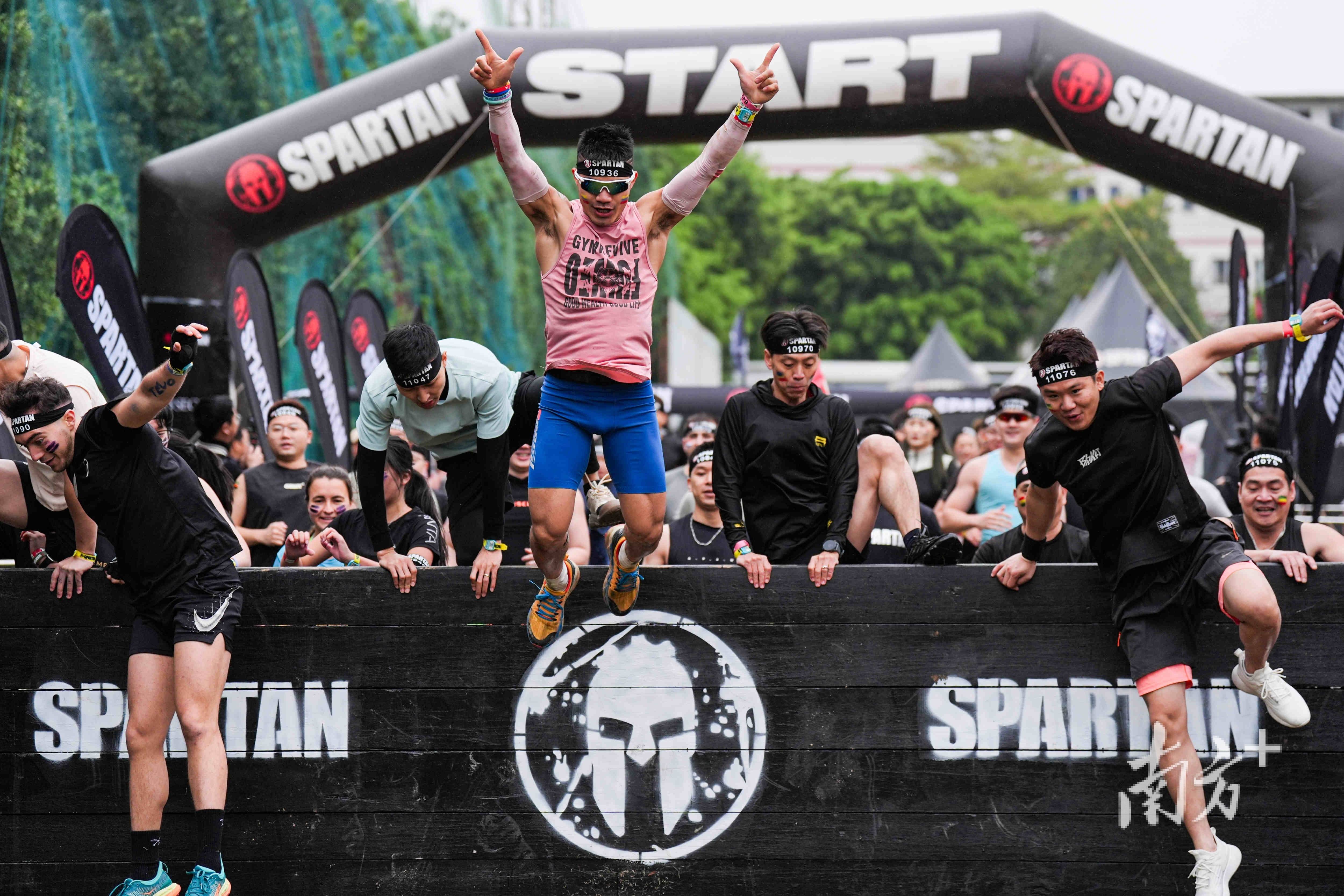 世俱杯-勇士连败不断，球队备战迎接挑战