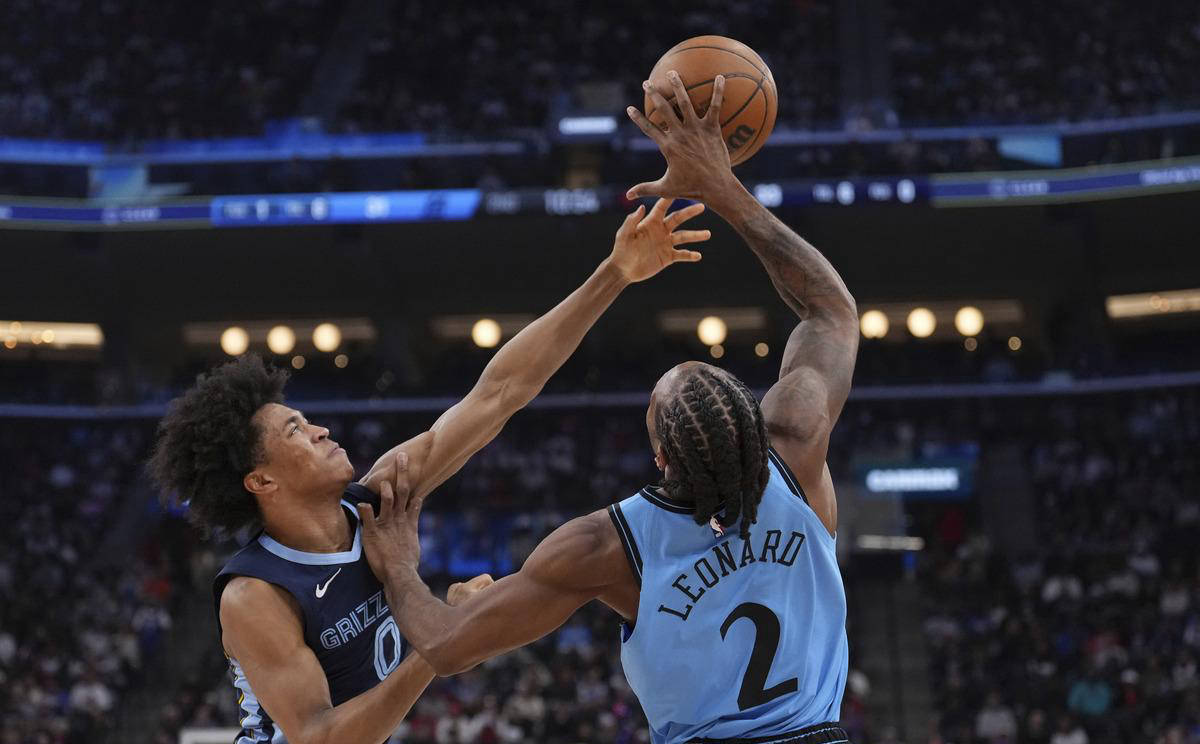 世俱杯2025-活塞队球员在比赛中表现出色，助球队获胜