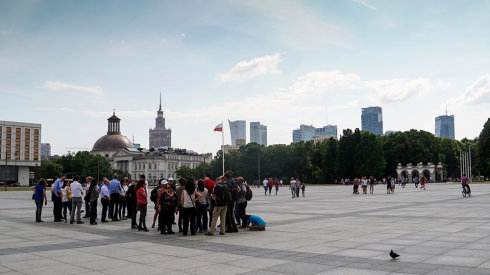 世俱杯时间-波兰华沙农场队状态再现巅峰