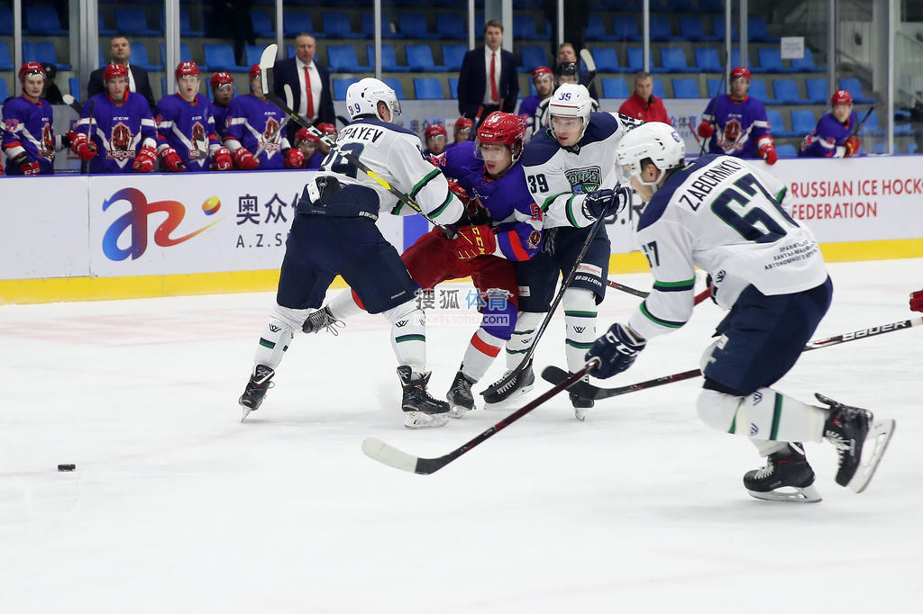 俄罗斯队在对手面前表现出出色的实力，获得胜利的简单介绍