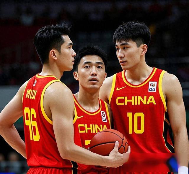 包含亚洲杯篮球赛进入白热化阶段，焦点战即将上演的词条