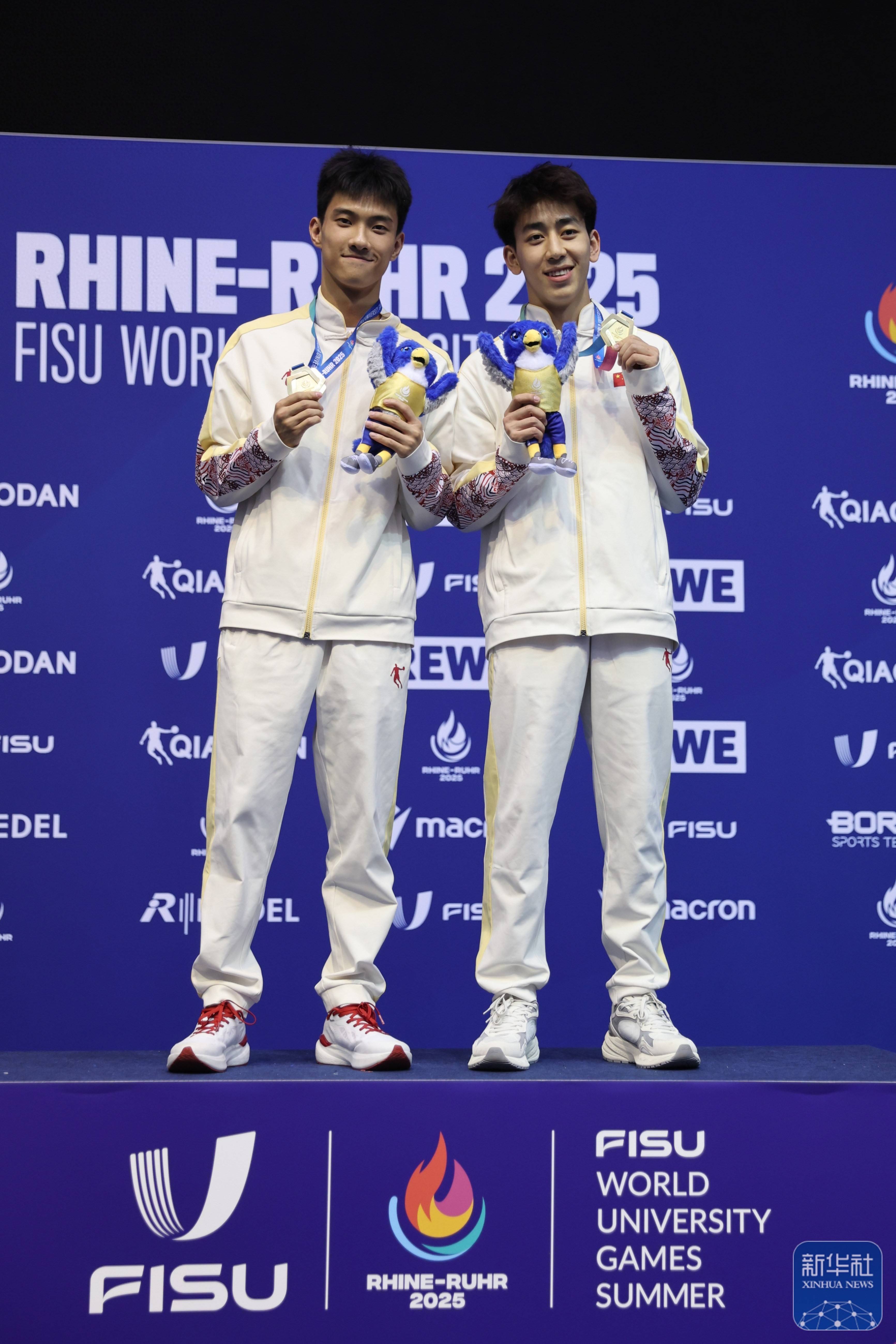 世俱杯奖金-包含中国跳水队蝉联双人项目冠军，实力无可匹敌的词条