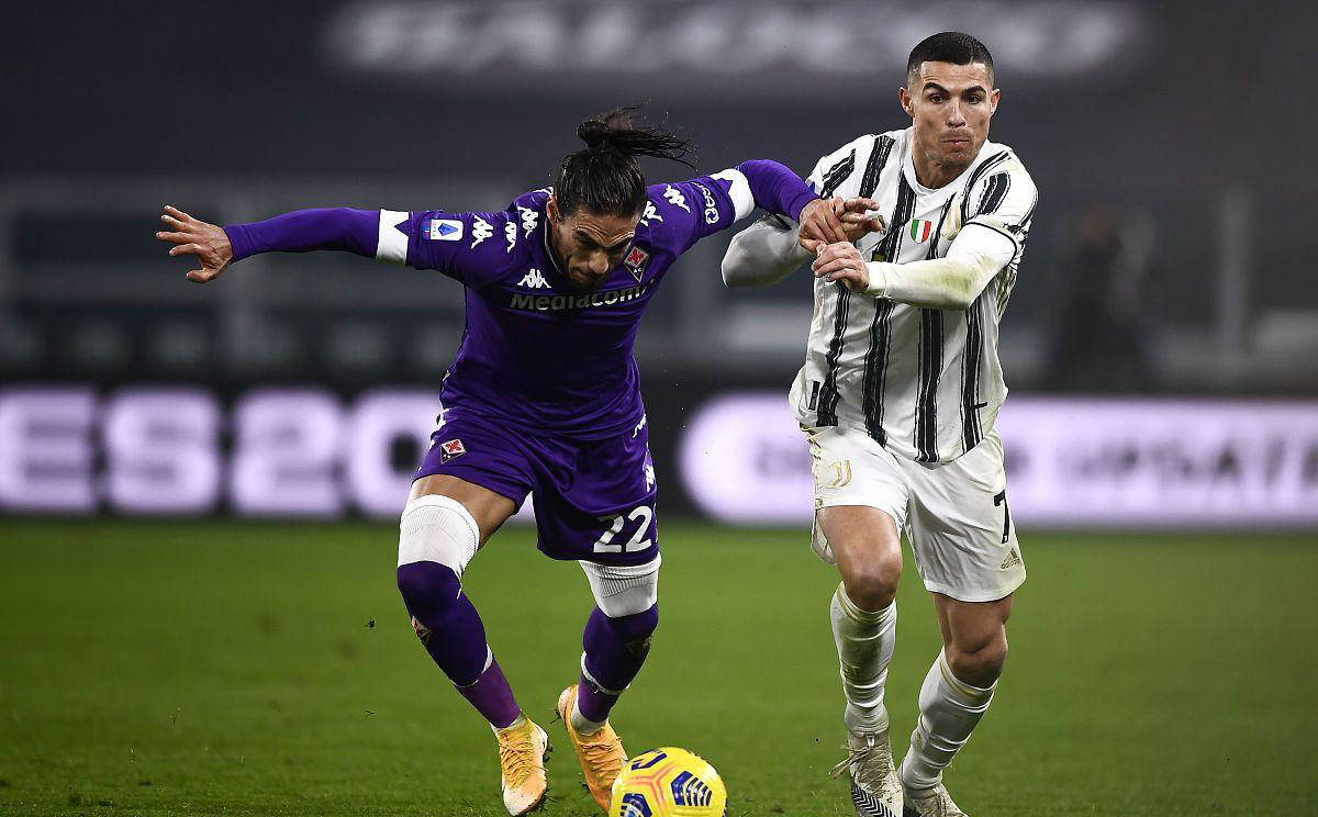 亚眠球员顽强抵抗，力保客场不败战绩