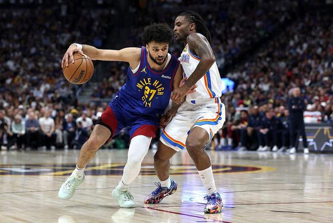 世俱杯-迪捷头号射手助攻带动球队取胜