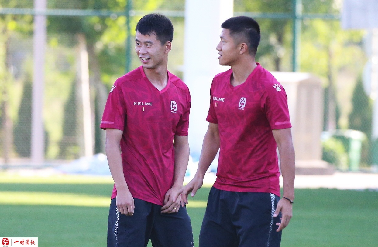 世俱杯2025-包含贵州实现客场连胜，球队士气高涨迎接下一战的词条