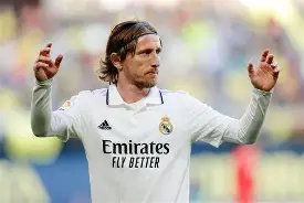 世俱杯赛程-皇马实现惊险逆转，成功晋级半决赛