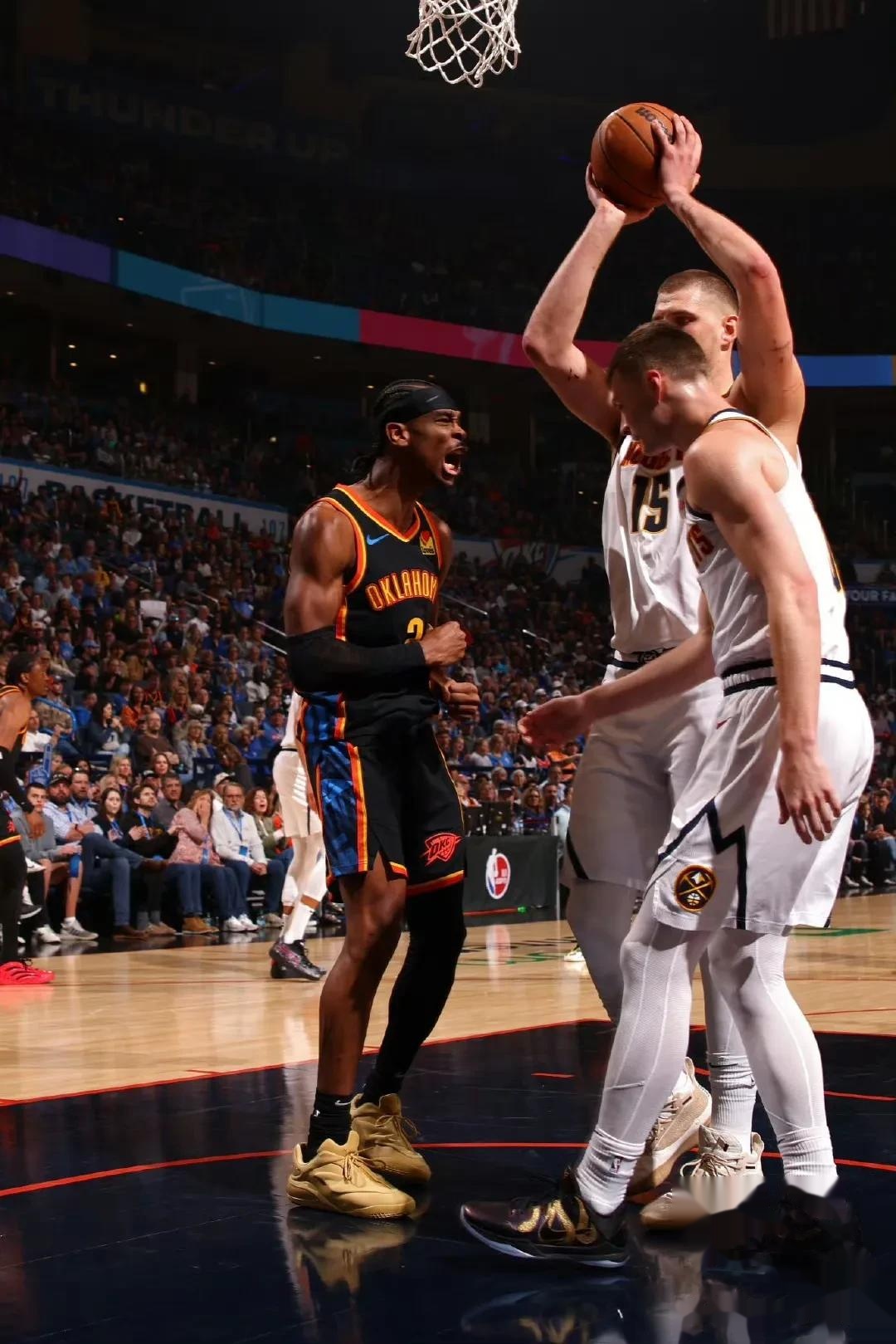 开拓者队逆转掘金，杀进西部决赛