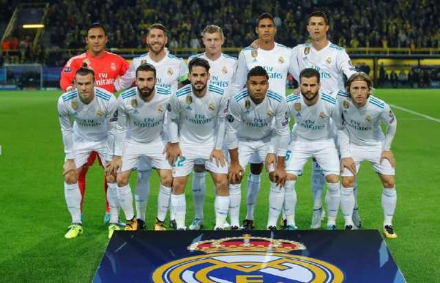 包含多特蒙德完胜智利，卡瓦哈尔刷新纪录的词条