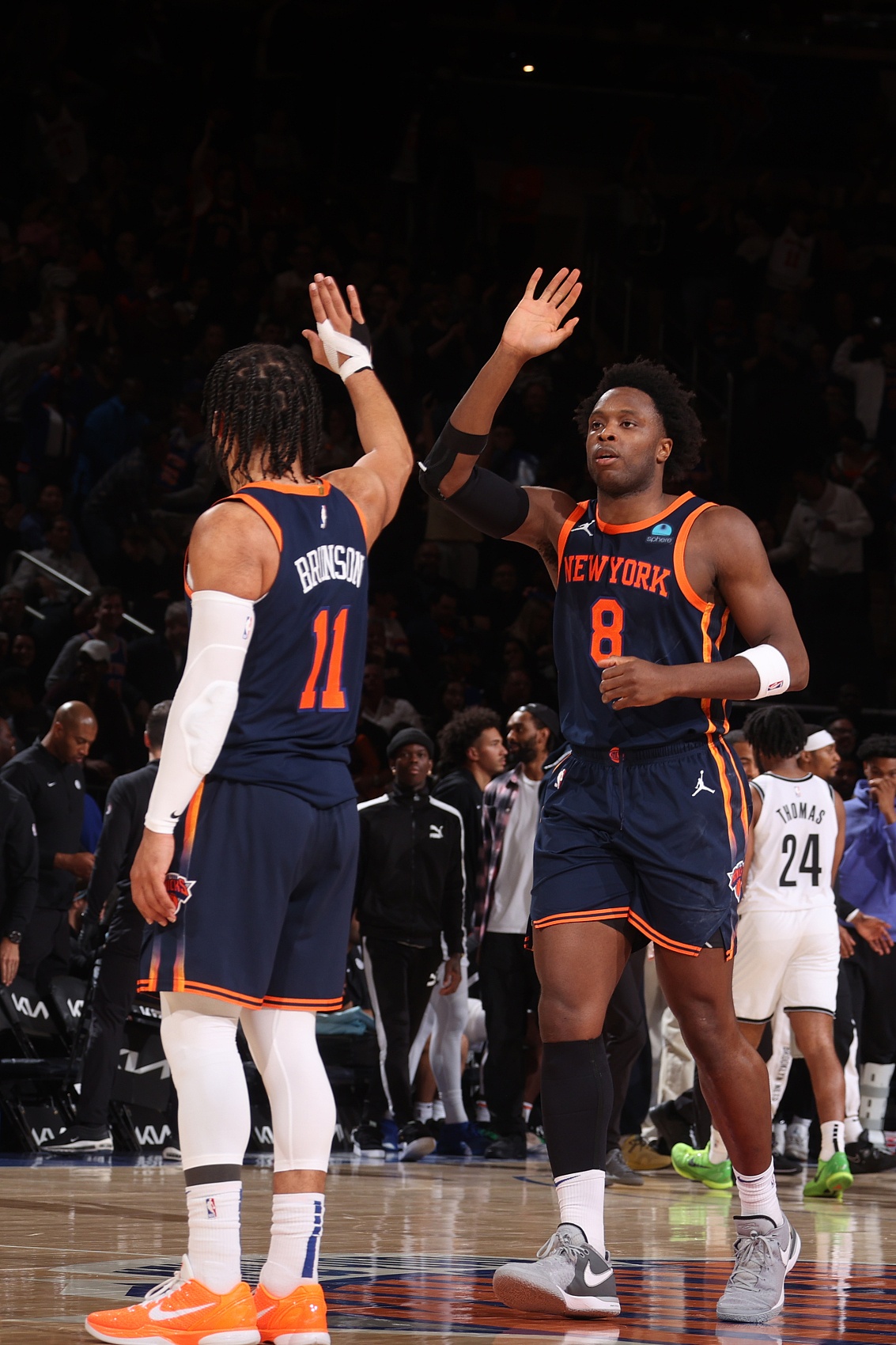 世俱杯冠军-爵士逆转尼克斯，范弗利特关键制胜的简单介绍