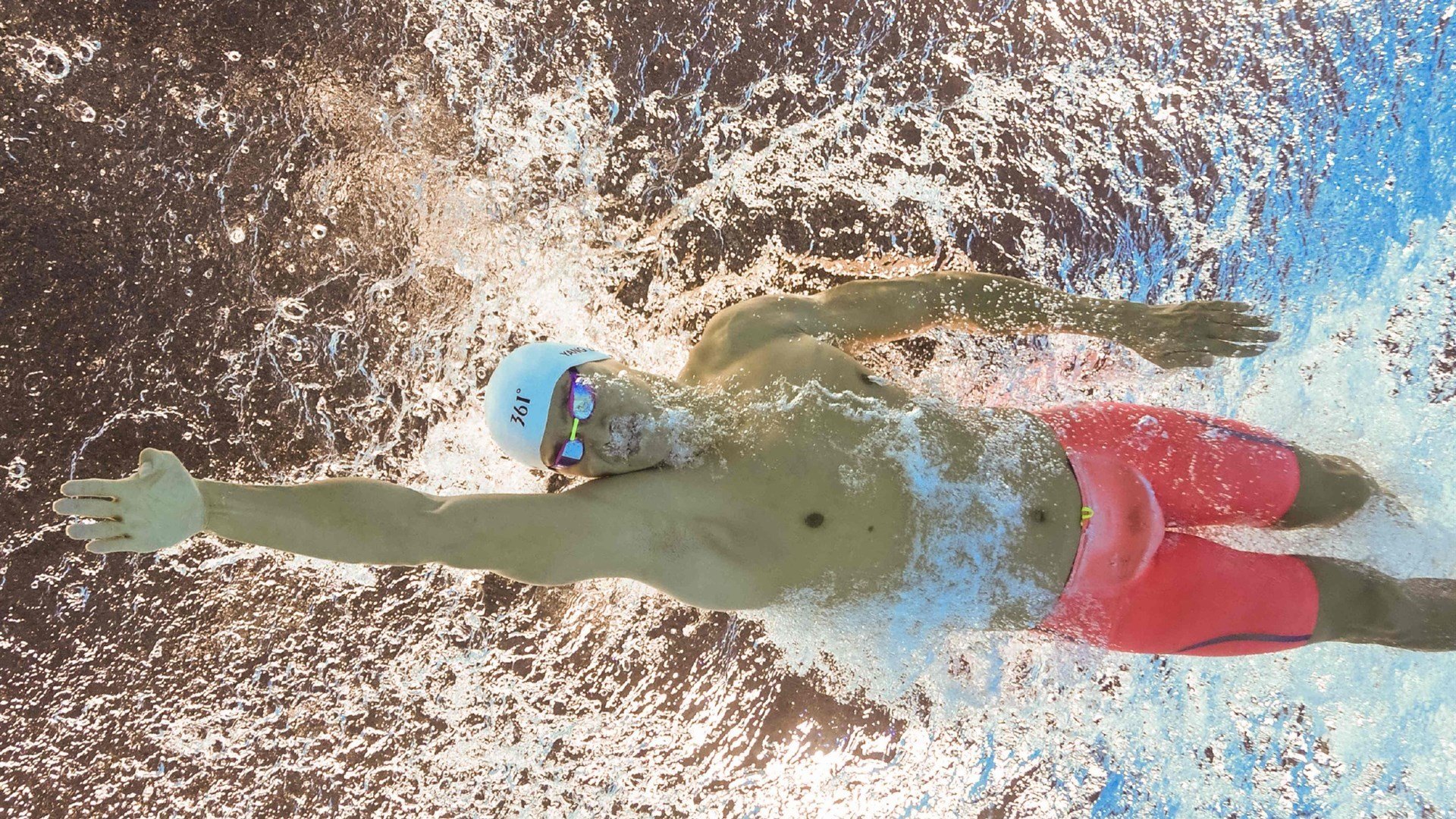 摩纳哥力克土耳其，戈麦斯如指挥家般完全掌控比赛节奏